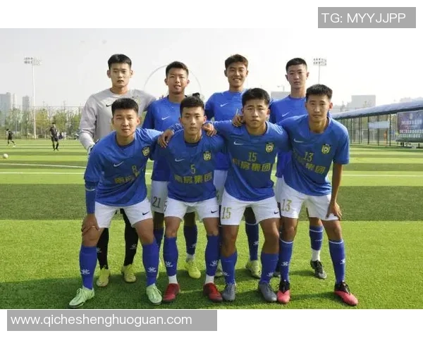 南京足球队在精英赛中的速度优势分析与表现点评 南京足球队在精英赛中的速度优势分析与表现点评